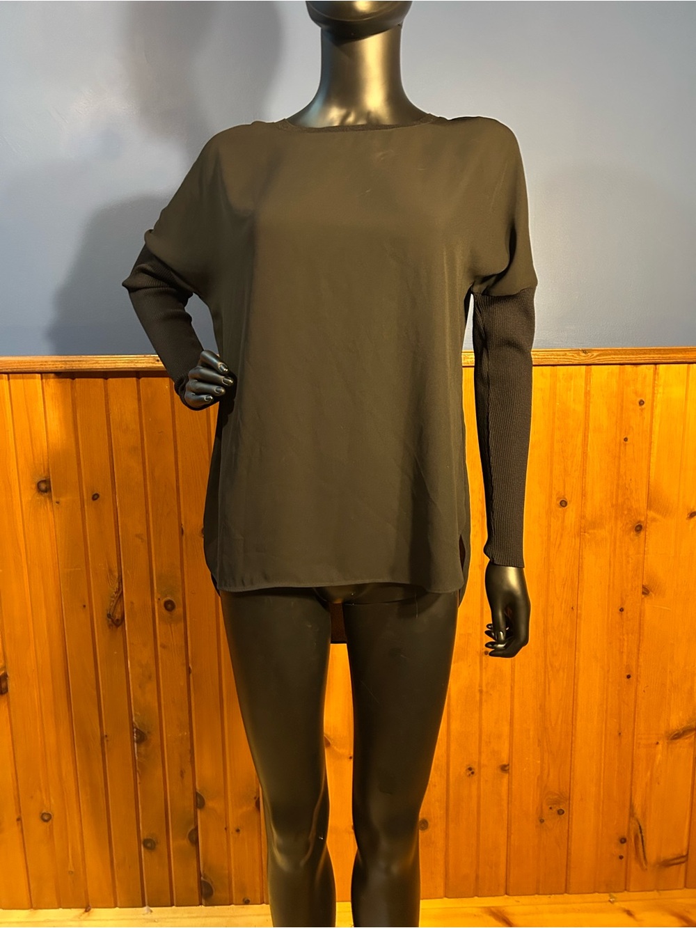 NWT Black Long-Sleeve Boatneck Women's Tunic